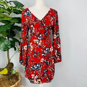 JACK by BB DAKOTA BLUE FLORAL LONG BELL SKEEVE BUTTON DOWN DRESS